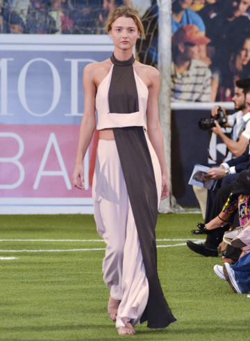 Look 1