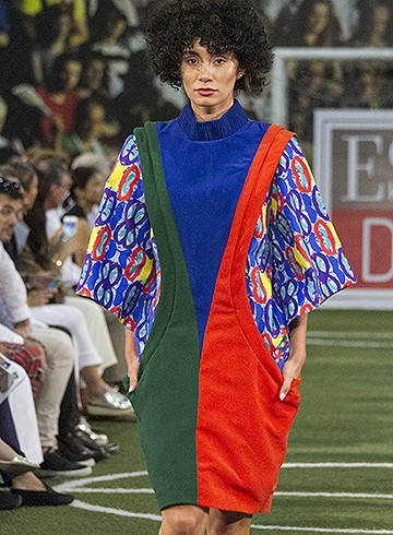 look 3