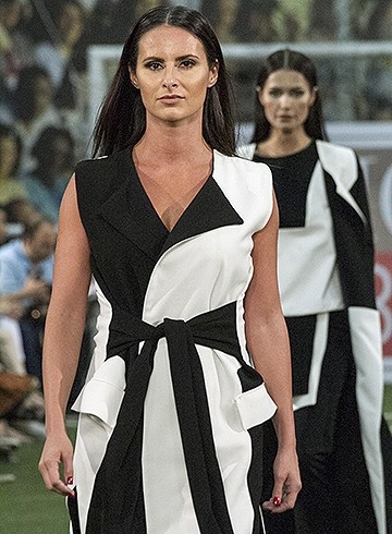 look 4