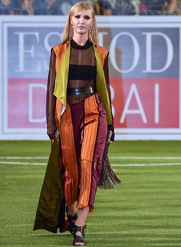 look 4