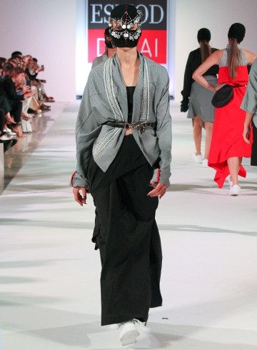 Look 5
