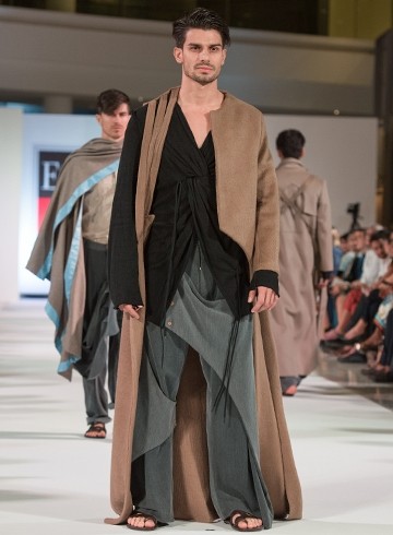 Look 3