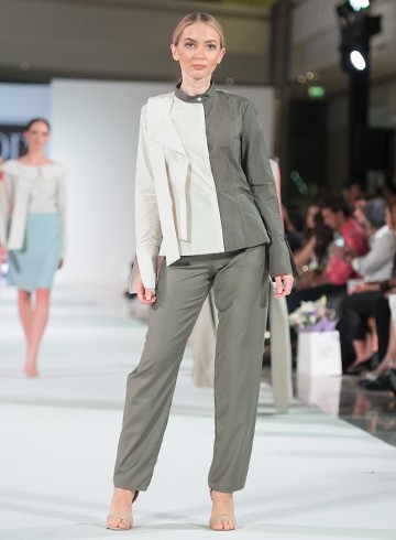 Look 2