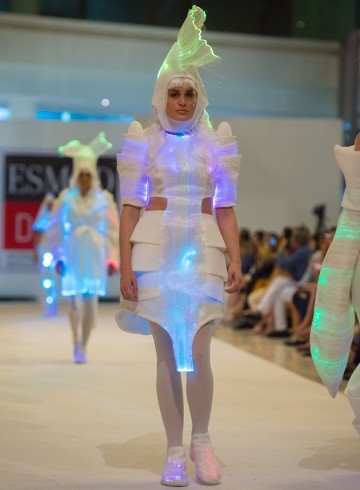 Look 3